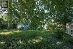 1988 BEACHWOOD AVENUE | Sarnia Ontario | Slide Image Eight