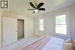 898 GRANDVIEW AVENUE | Sarnia Ontario | Slide Image Eight