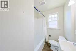 898 GRANDVIEW AVENUE | Sarnia Ontario | Slide Image Nine
