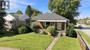 721 WILLIAM AVENUE | Sarnia Ontario | Slide Image Thirty-one