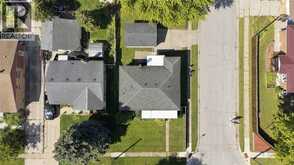 721 WILLIAM AVENUE | Sarnia Ontario | Slide Image Thirty-two