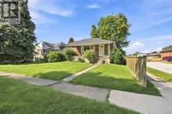 721 WILLIAM AVENUE | Sarnia Ontario | Slide Image One