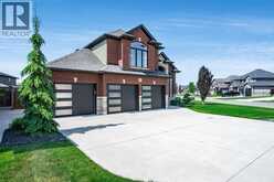 64 Valencia DRIVE | Chatham Ontario | Slide Image Thirty-one