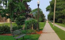 714 Victoria AVENUE | Sarnia Ontario | Slide Image Thirty-nine
