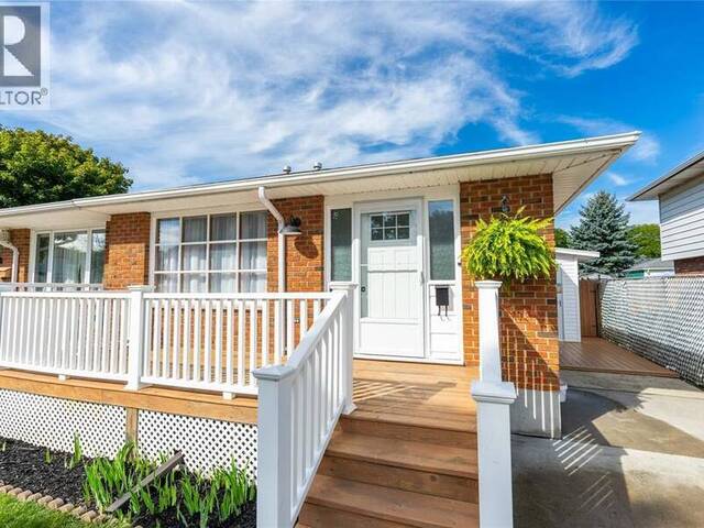 731 HILLARY STREET Sarnia Ontario, N7T 7T7 - 3 Bedrooms Home For Sale