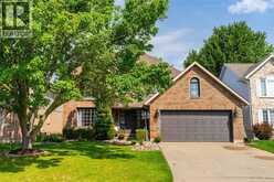 2718 SANDFIELD CRESCENT | Sarnia Ontario | Slide Image One
