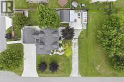 4696 CRESCENT DRIVE | St. Clair Ontario | Slide Image Four