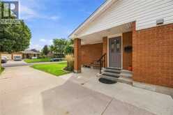 1599 COVENTRY COURT | Sarnia Ontario | Slide Image Three