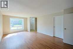 253 Hampton AVENUE | Sarnia Ontario | Slide Image Three