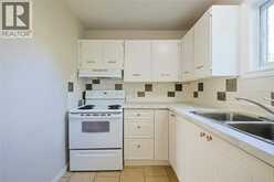 253 Hampton AVENUE | Sarnia Ontario | Slide Image Eight