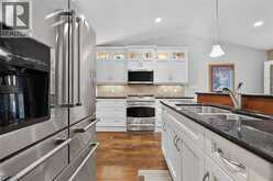 821 Carriage WAY | Sarnia Ontario | Slide Image Nine