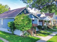 114 COLLEGE N AVENUE North Sarnia Ontario, N7T 6A9