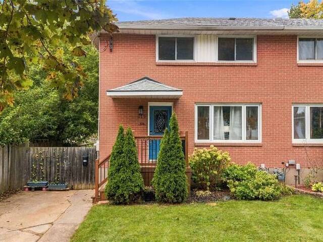 819 ELIZABETH AVENUE Sarnia Ontario, N7S 2V6 - 3 Bedrooms Home For Sale
