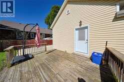 133 BRIGHT STREET | Sarnia Ontario | Slide Image Eight