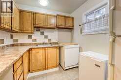 243 HAMPTON AVENUE Unit# 13 | Sarnia Ontario | Slide Image Seven