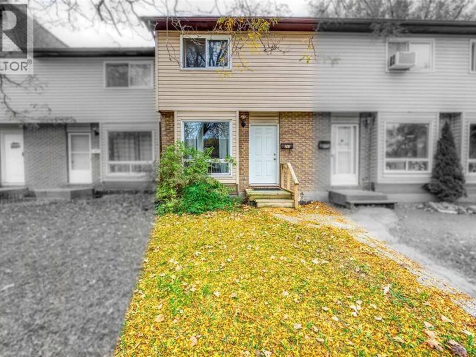 243 HAMPTON AVENUE Unit# 13, Sarnia, Ontario N7S 4Y7