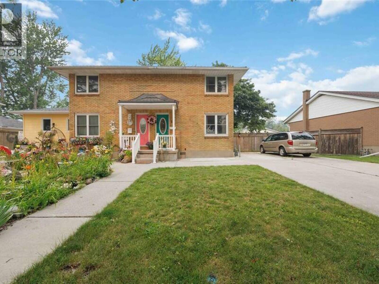 298 ELSFIELD CRESCENT, Sarnia, Ontario N7S 1C3