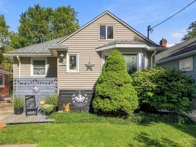 272 KATHLEEN AVENUE Sarnia Ontario, N7T 1E3 - 2 Bedrooms Home For Sale