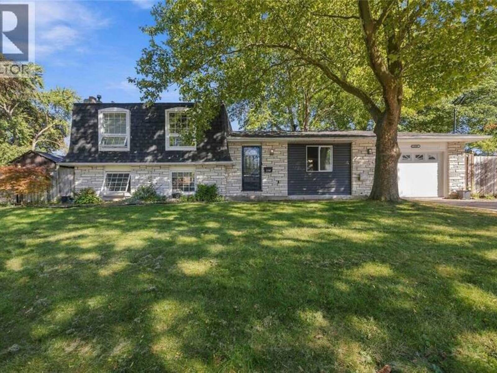 1508 Len AVENUE, Sarnia, Ontario N7S 3N1