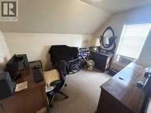 404 RUSSELL STREET South | Sarnia Ontario | Slide Image Thirteen