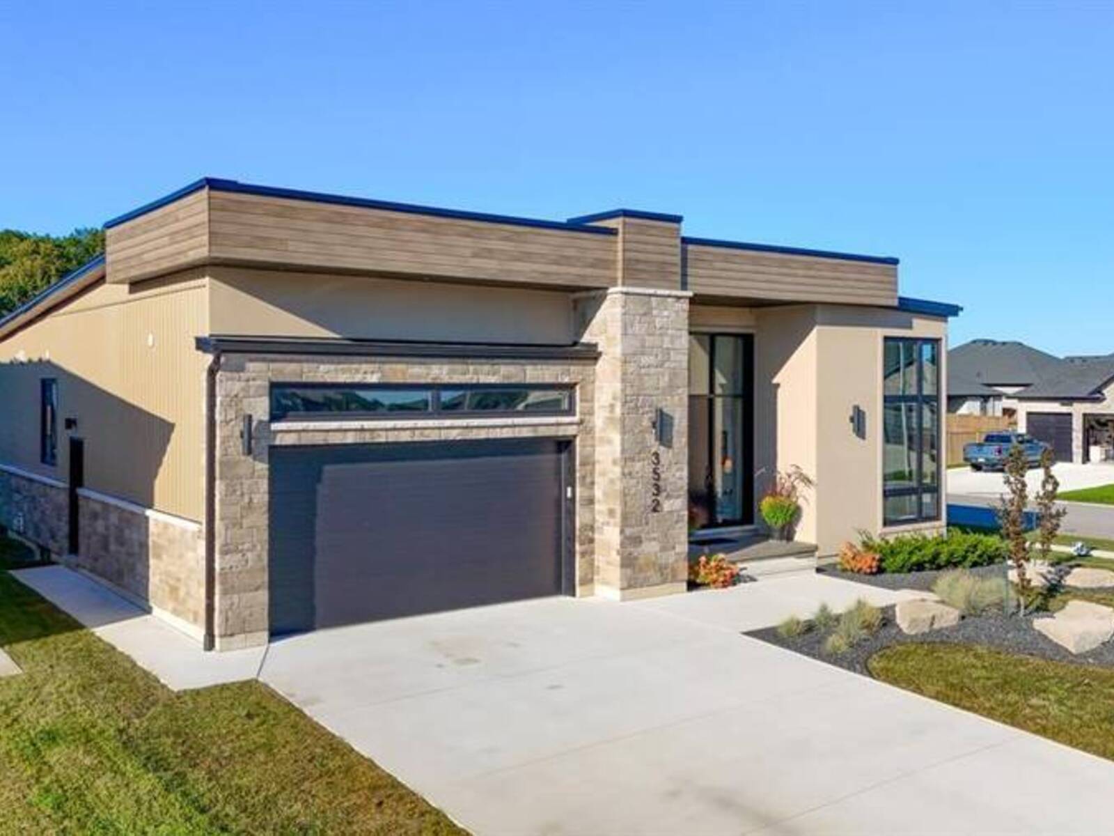 3532 ROWDY ROAD, Plympton-Wyoming, Ontario N0N 1E0