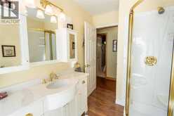 512 ZONE STREET | Plympton-Wyoming Ontario | Slide Image Thirteen