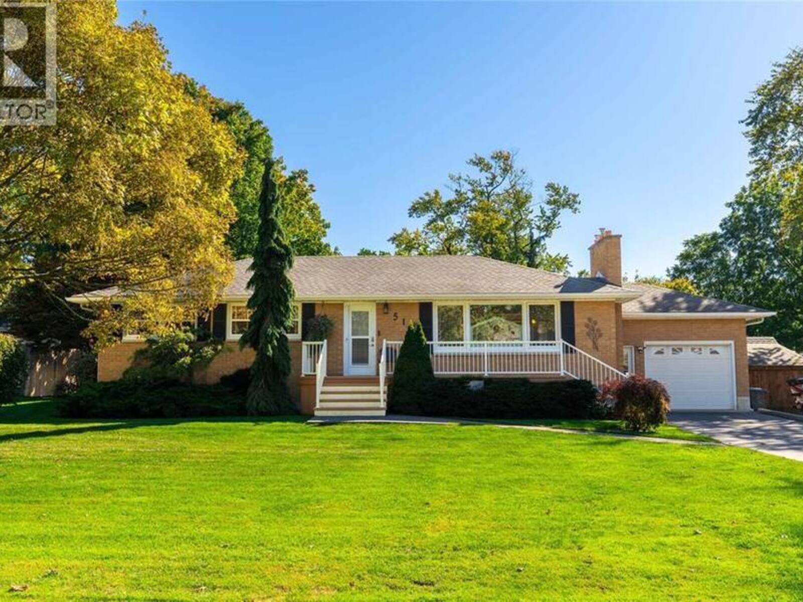 512 ZONE STREET, Plympton-Wyoming, Ontario N0N 1T0
