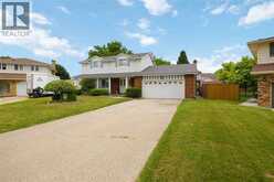 821 DANBURY CRESCENT | Sarnia Ontario | Slide Image Three