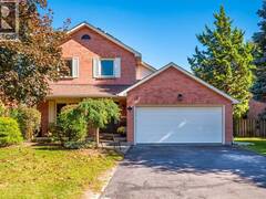 10 HANDORF DRIVE Cambridge Ontario, N3C 3Y2