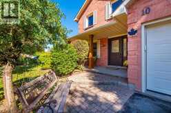 10 HANDORF DRIVE | Cambridge Ontario | Slide Image Two