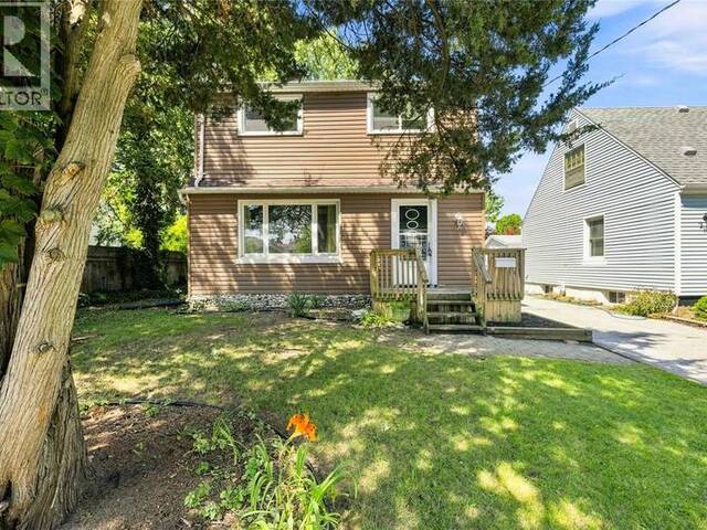 209 FELIX STREET Sarnia Ontario, N7T 5L4 - 4 Bedrooms Home For Sale