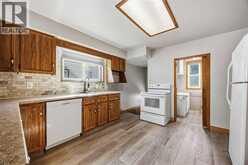 333 MITTON STREET South | Sarnia Ontario | Slide Image Six