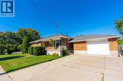 702 ROSS AVENUE | Sarnia Ontario | Slide Image One