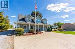 900 ST CLAIR PARKWAY | Mooretown Ontario | Slide Image Two