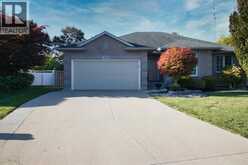 165 ALEX CAMERON COURT | Sarnia Ontario | Slide Image One