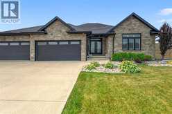3960 CULLEN DRIVE | Plympton-Wyoming Ontario | Slide Image Two
