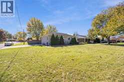 913 WEDGEWOOD AVENUE | Sarnia Ontario | Slide Image Two