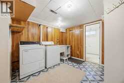 913 WEDGEWOOD AVENUE | Sarnia Ontario | Slide Image Thirty-two