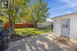 913 WEDGEWOOD AVENUE | Sarnia Ontario | Slide Image Thirty-eight