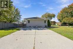 913 WEDGEWOOD AVENUE | Sarnia Ontario | Slide Image Four