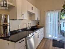 644 OXFORD STREET | Sarnia Ontario | Slide Image Eight