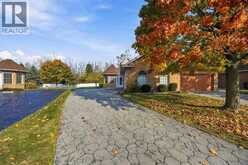 27 MICHAEL SNOW COURT | Sarnia Ontario | Slide Image Forty-one