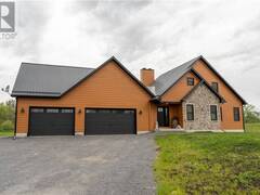 17117 COUNTY RD 36 ROAD St. Andrews West Ontario, K0C 2A0