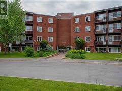 2044 ARROWSMITH DRIVE UNIT#202C Ottawa Ontario, K1J 7V8