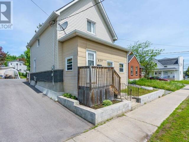 429 FIFTH STREET Cornwall Ontario, K6H 2M4