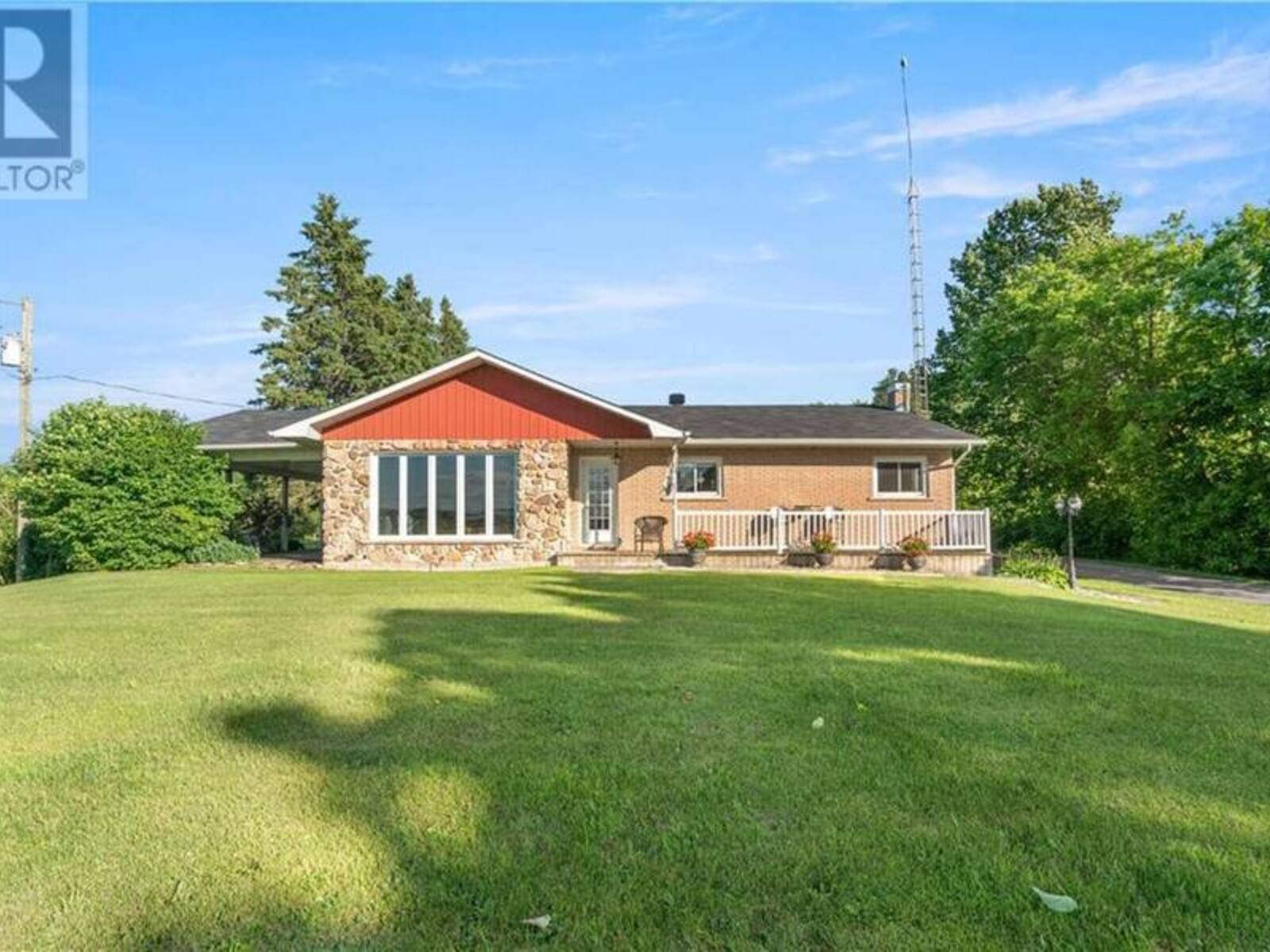 21190 COUNTY 10 ROAD, Alexandria, Ontario K0C 1A0