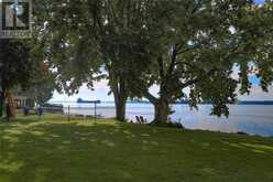 31 LAKESHORE DRIVE | Morrisburg Ontario | Slide Image Ten