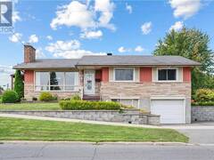 221 LEONIA STREET Cornwall Ontario, K6H 5M1