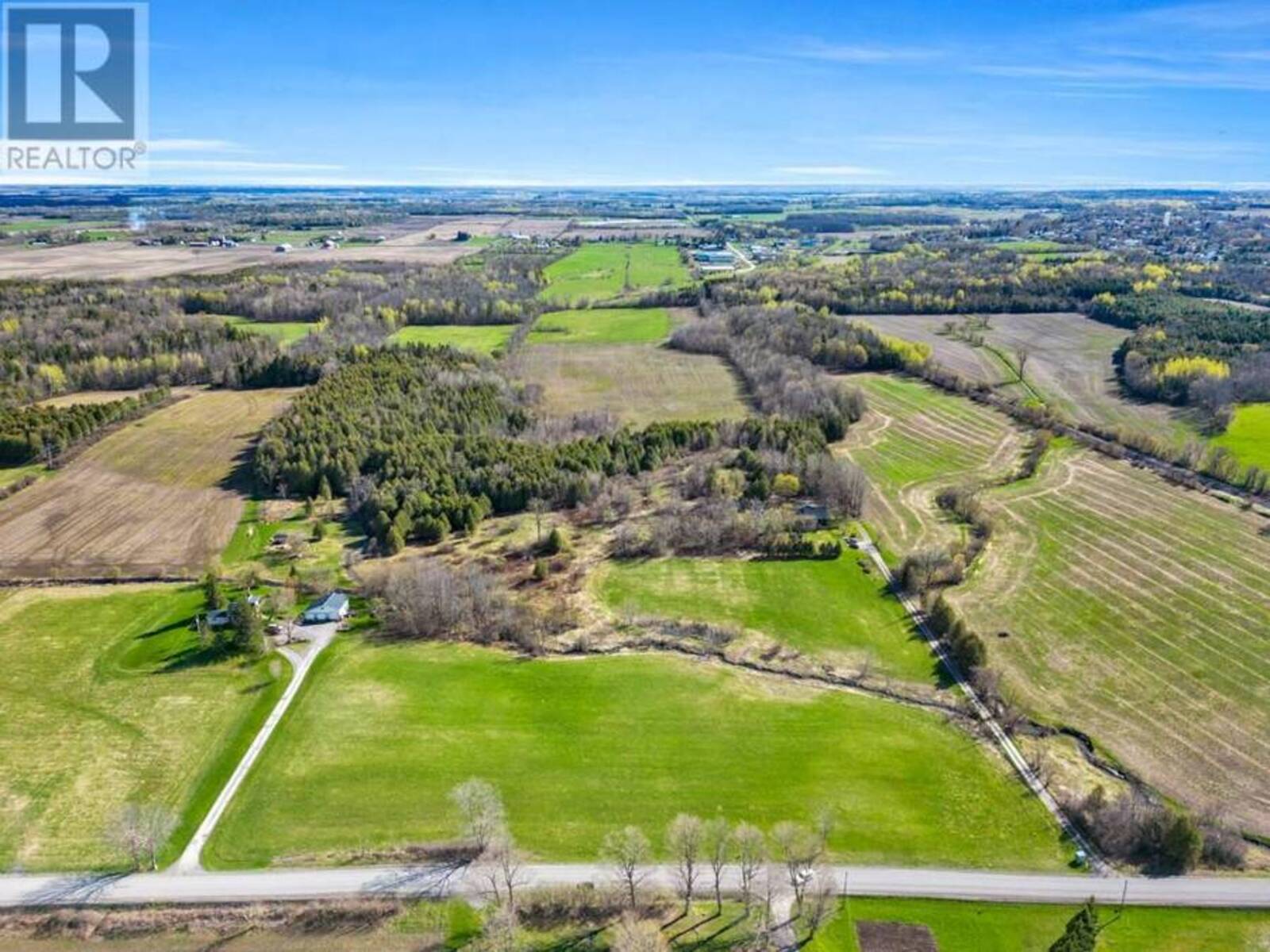 . HAPPY HOLLOW ROAD, Vankleek Hill, Ontario K0B 1R0