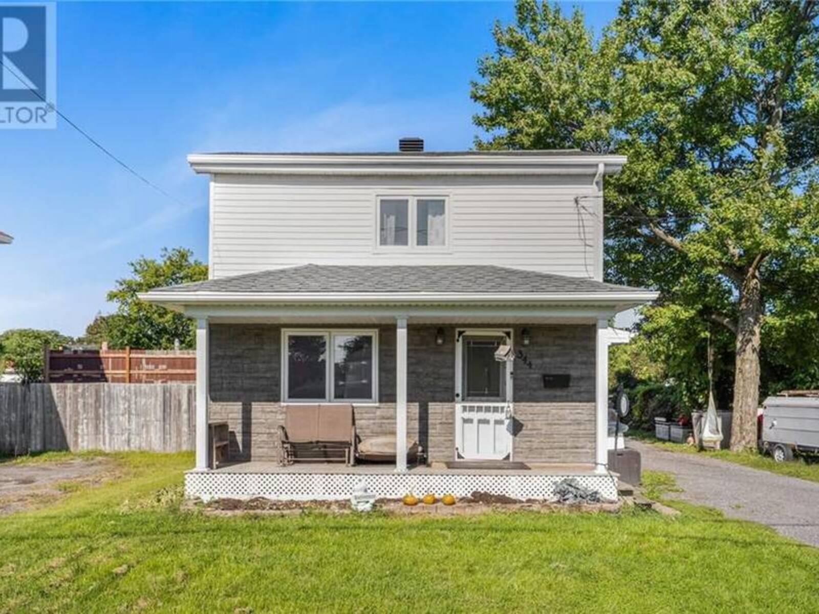 344 ABBOTT STREET, Hawkesbury, Ontario K6A 2C9